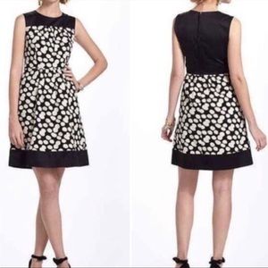 Warm and beautiful dress with pockets